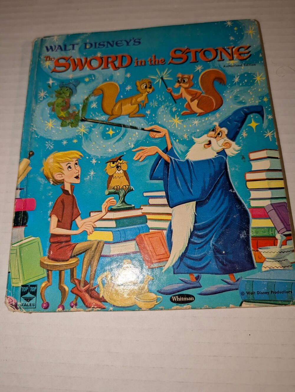 Vintage 1963 Walt Disney THE SWORD IN THE STONE Whitman Hardcover Book